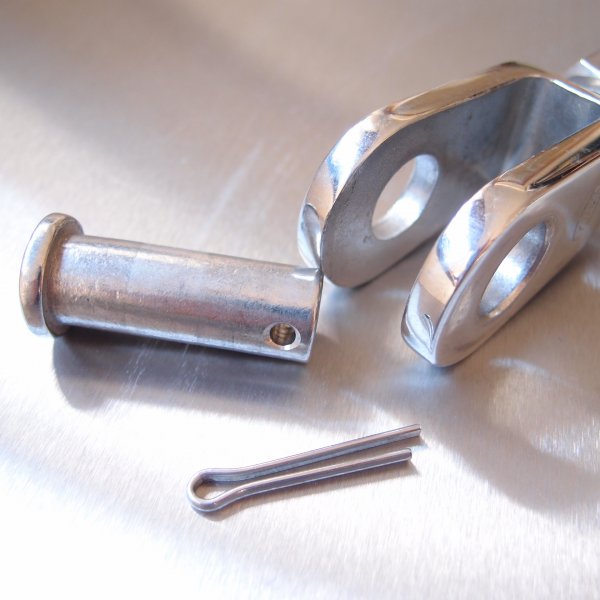 Stainless Steel Closed Body Rigging Screws - Jaw and Swage Terminal - AISI 316