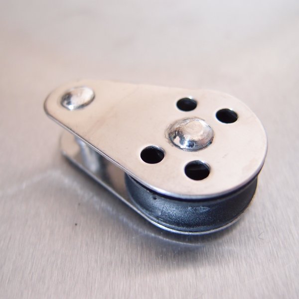 Stainless Steel 25mm Pulley Block with Nylon Sheave - Fixed Pin - AISI 316