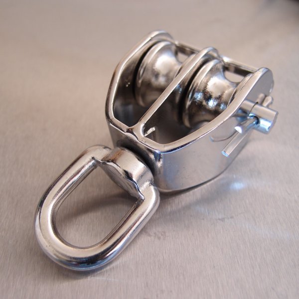 Stainless Steel Double Sheave Blocks with Swivel Oval Eye - AISI 316