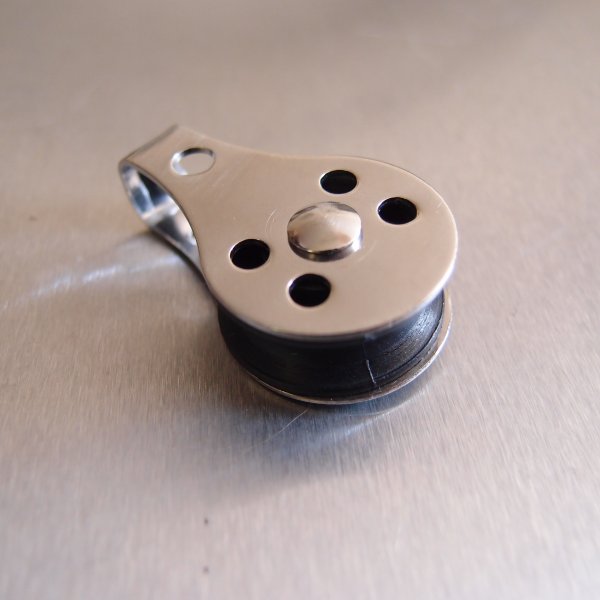 Stainless Steel 25mm Pulley Block with Nylon Sheave - Type 2 - AISI 316