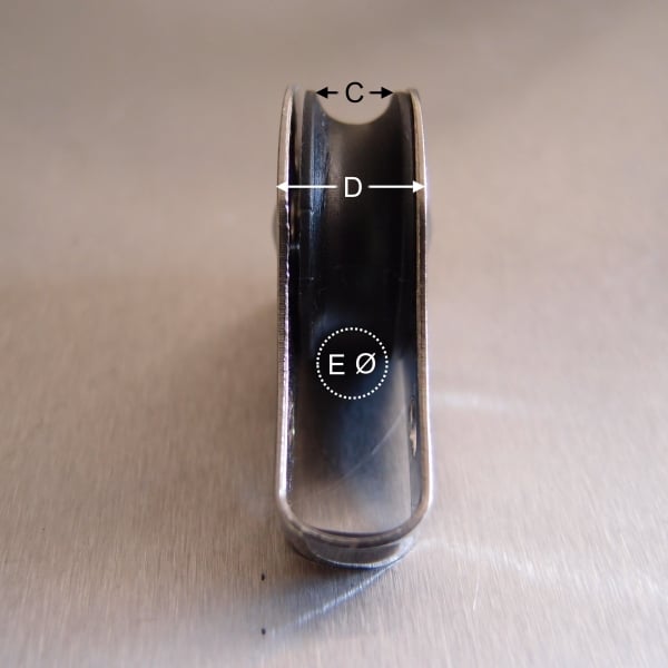 Stainless Steel 25mm Pulley Block with Nylon Sheave - Type 2 - AISI 316