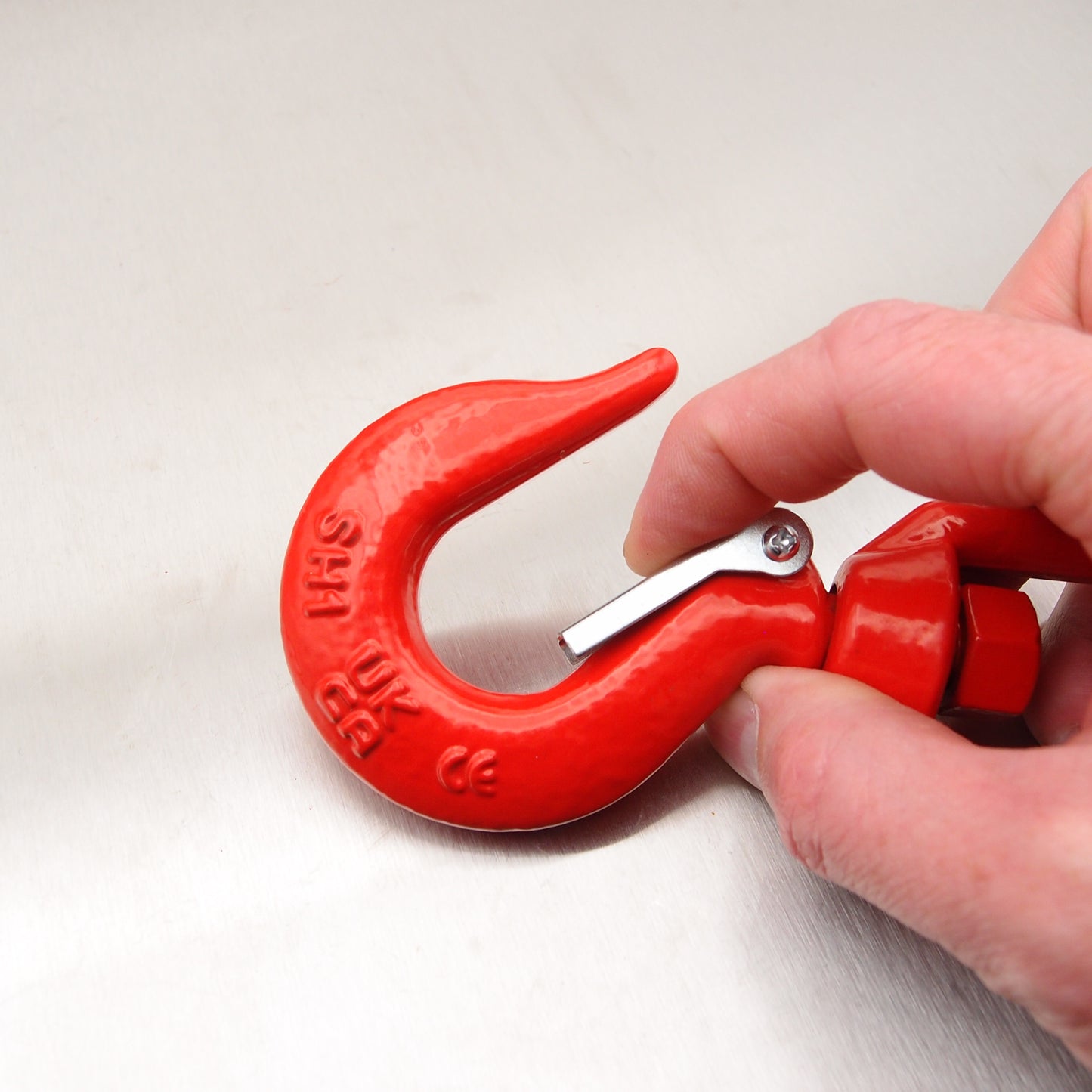 Swivel Hooks: Alloy Steel with Safety Catch - Painted