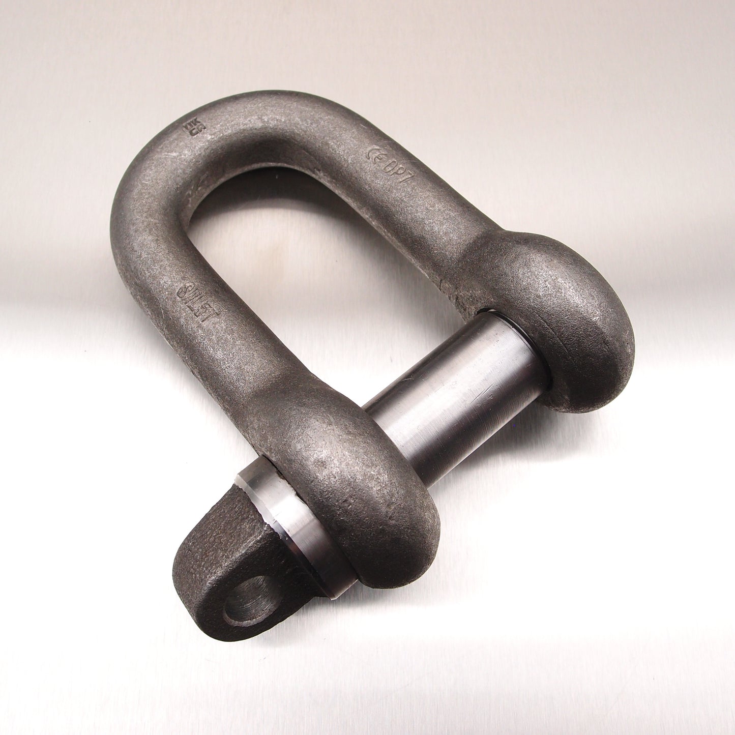 Large Dee Shackles High Tensile with Type A Pins - Self Colour