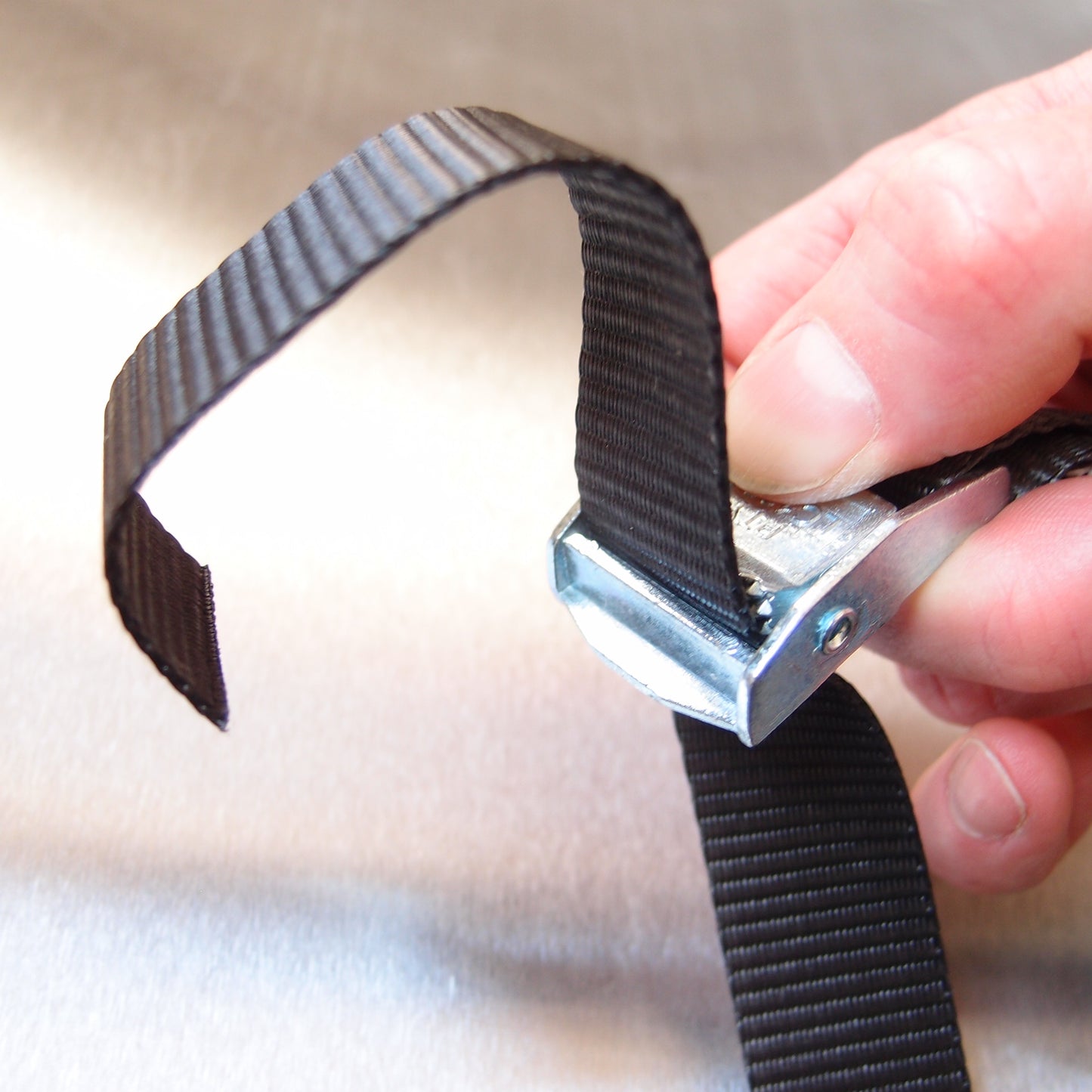 Cam Buckle - 25mm x 250kg - Galvanised Steel