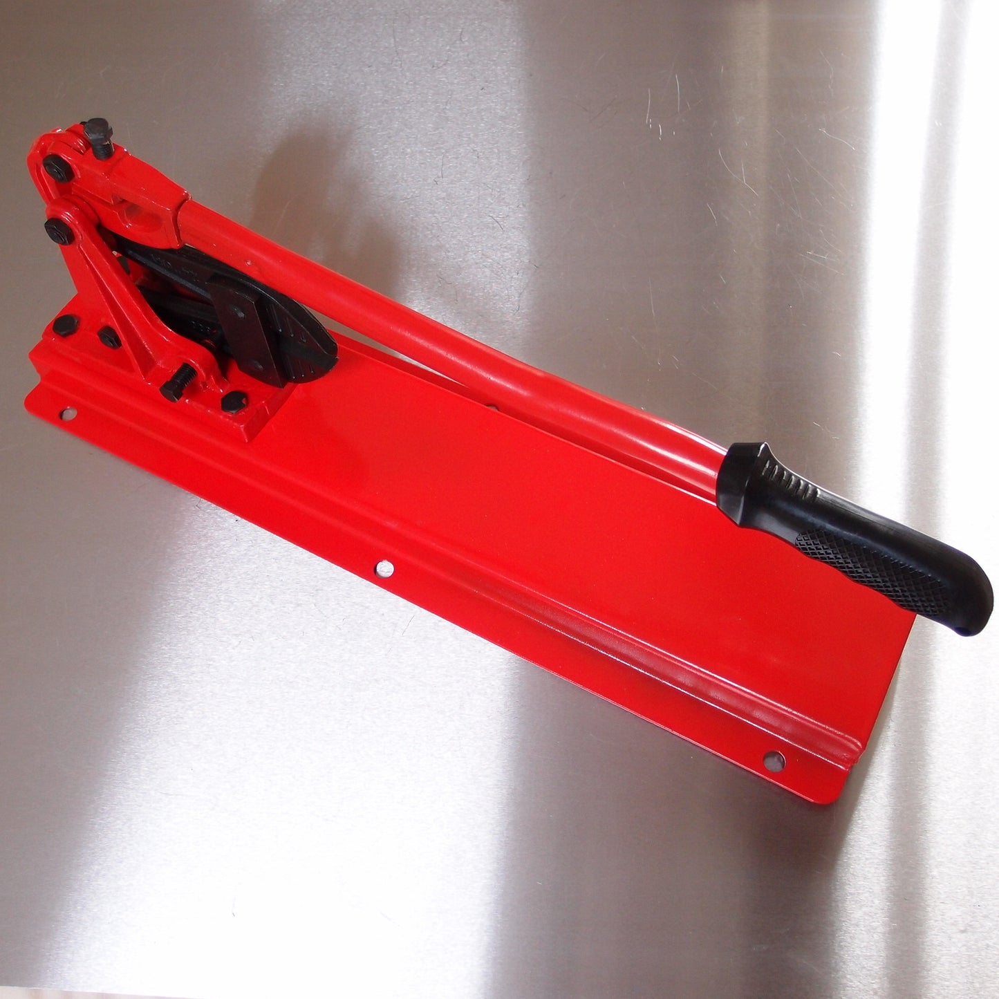 Chain Bolt Cutter - Bench Mounted