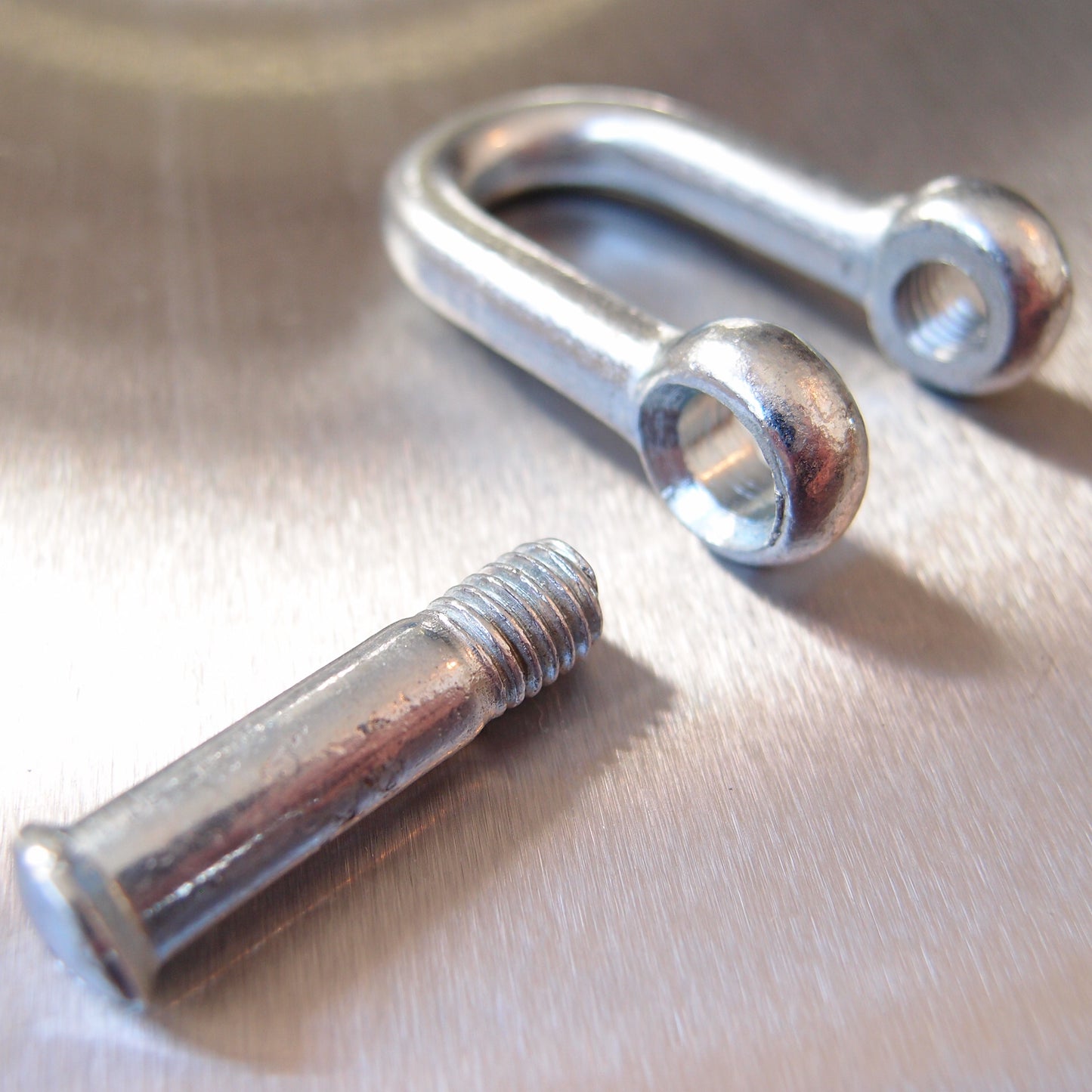 Commercial Dee Shackles Type C Countersunk Pin