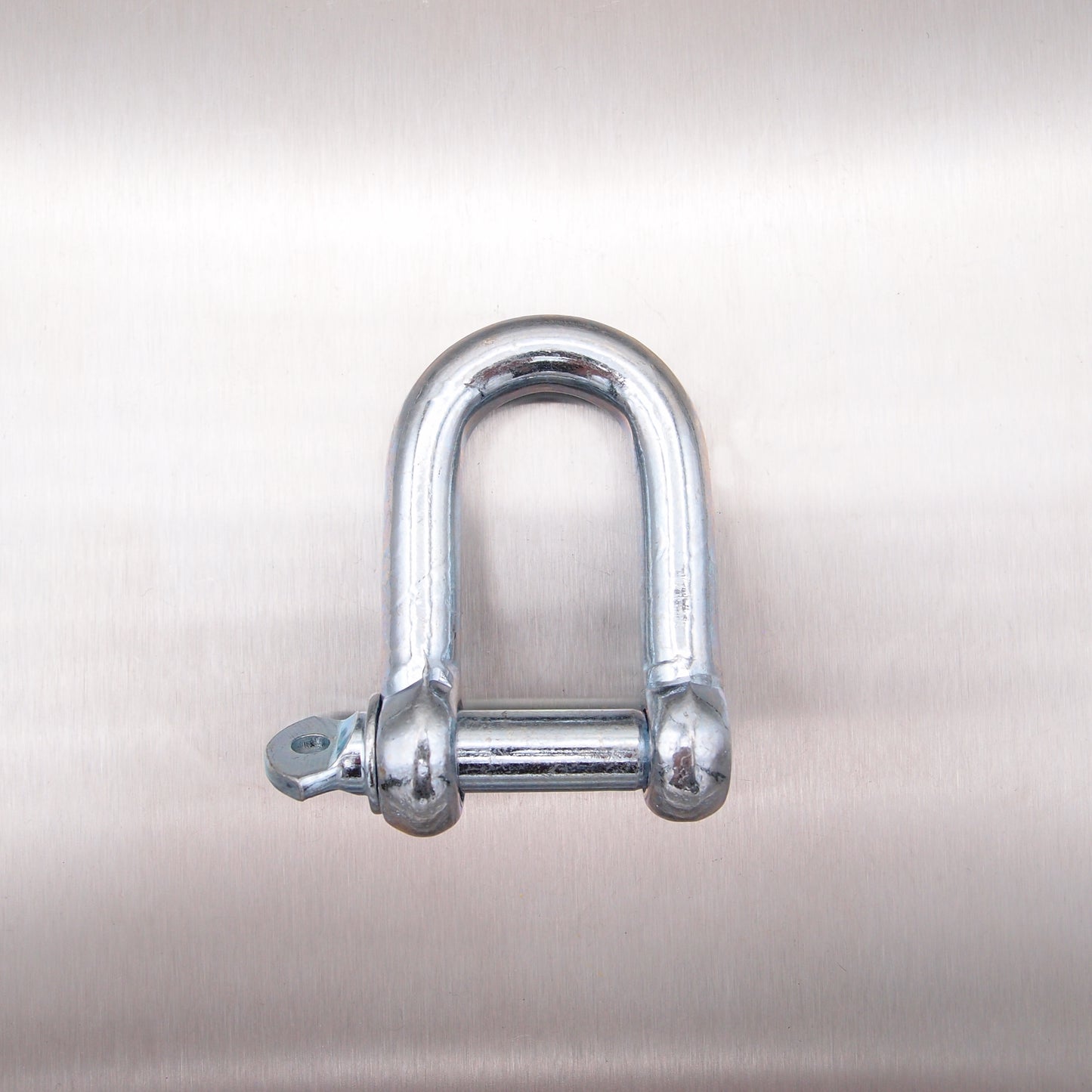 Commercial Dee Shackle: Galvanised with Screwed Collar Pin