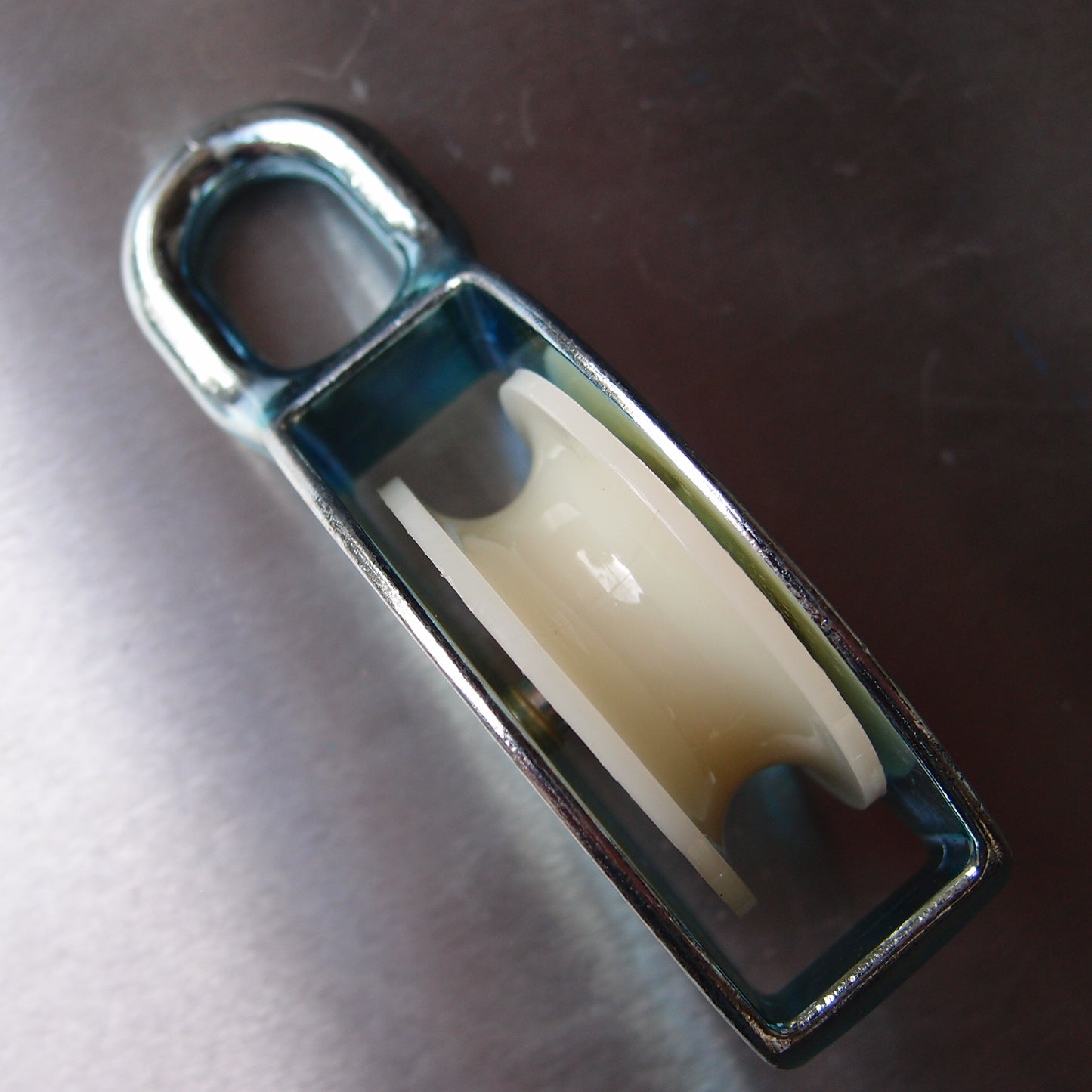 Single Awning Pulley - Nylon Sheave - Fixed Eye - Zinc Plated Steel
