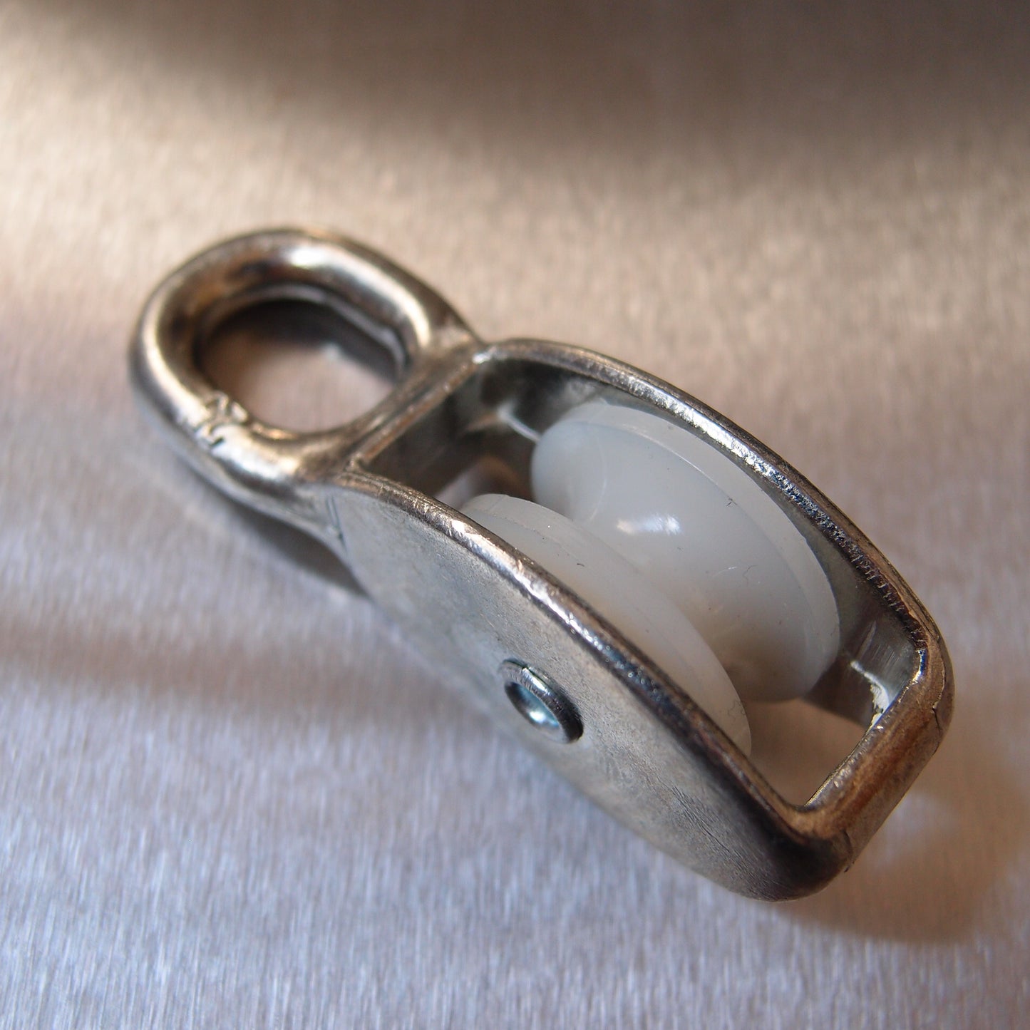 Single Awning Pulley - Nylon Sheave - Fixed Eye - Zinc Plated Steel