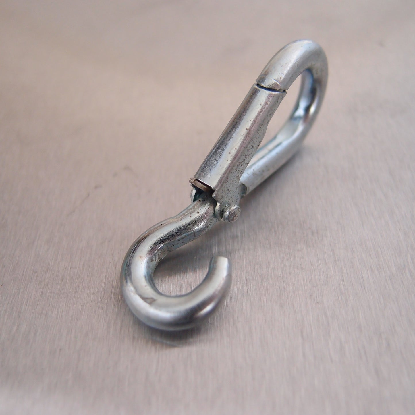 Spring Hook to Crue - Zinc Plated Steel