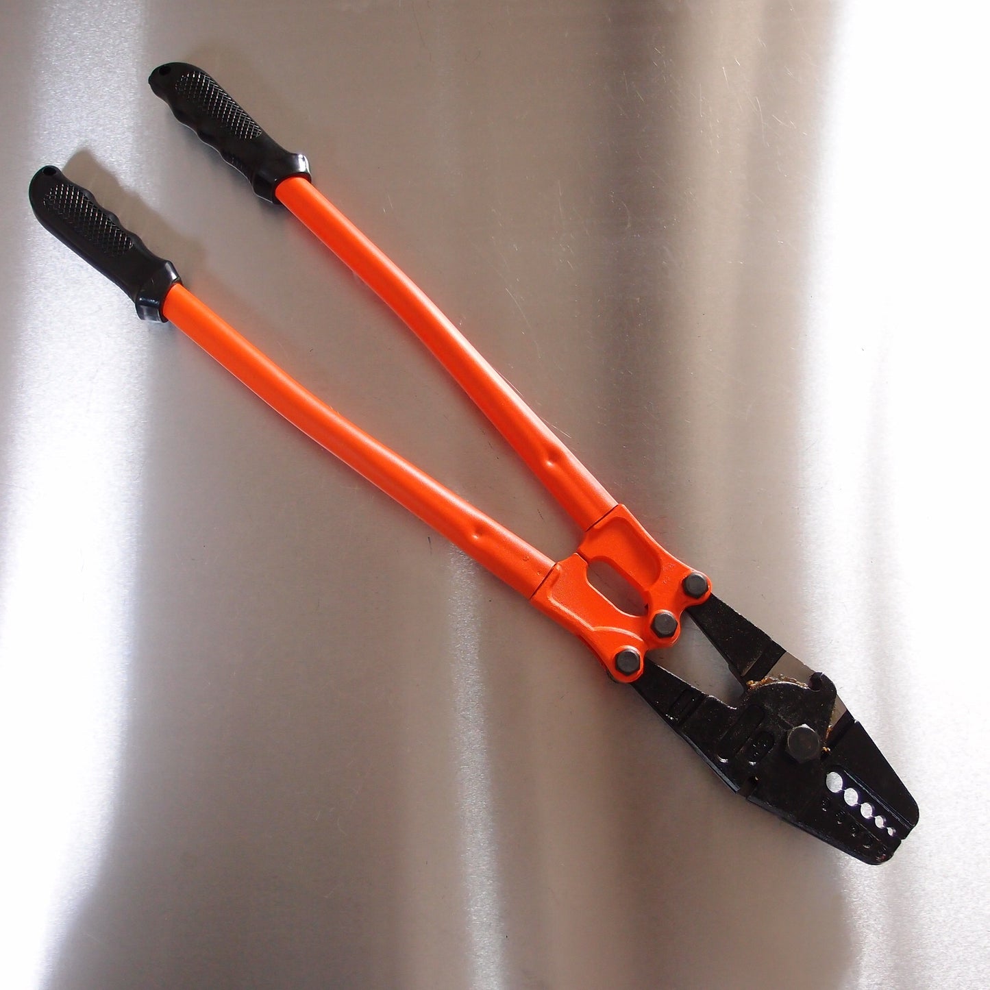 Wire Rope Swaging/Crimping/Rigging Tool - Handheld - Built-In Cutter