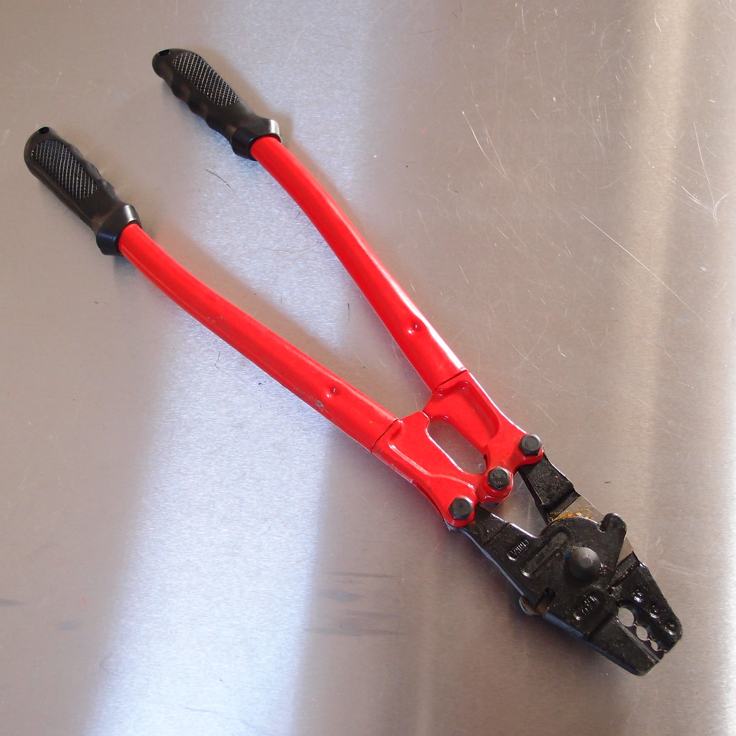 Wire Rope Swaging/Crimping/Rigging Tool - Handheld - Built-In Cutter