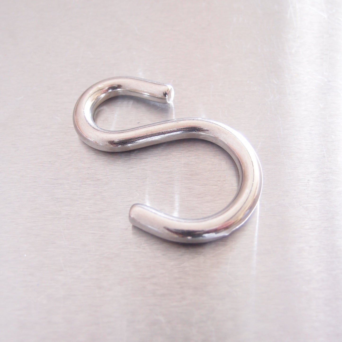 Stainless Steel Asymmetric S Hooks - AISI 316