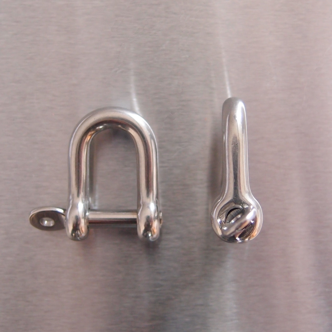 Stainless Steel Dee Shackles with Captive Pin - AISI 316
