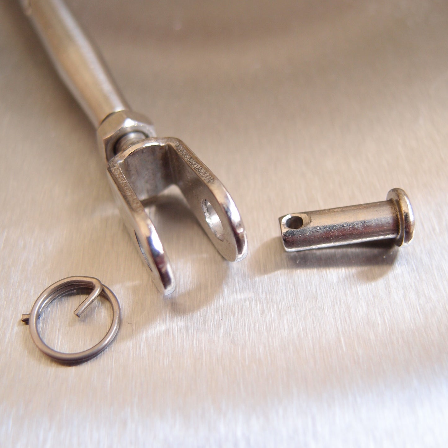 Stainless Steel Closed Body Rigging Screws - with Jaw each end - AISI 316