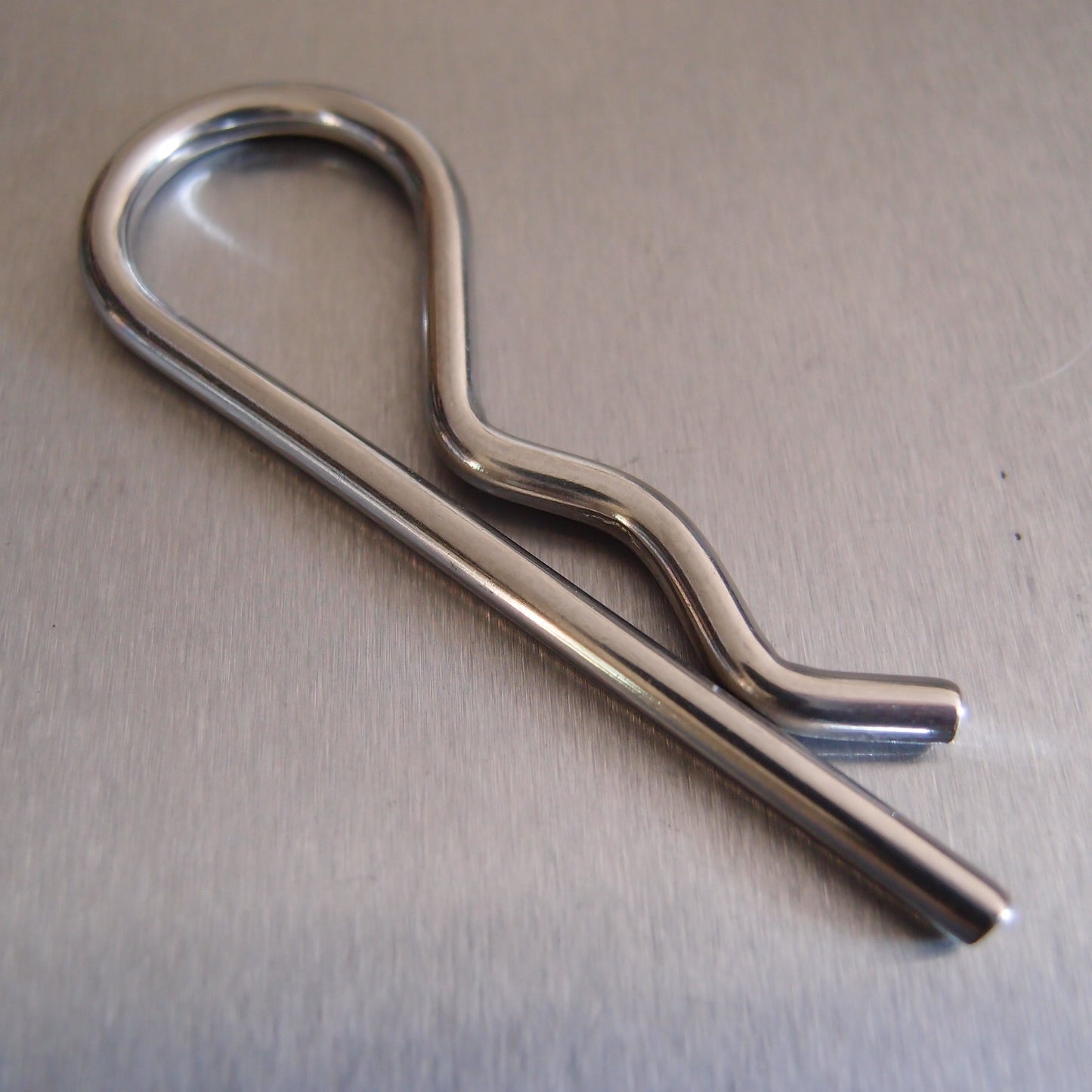 R-Clip - Stainless Steel - AISI 316 - Retaining Pin