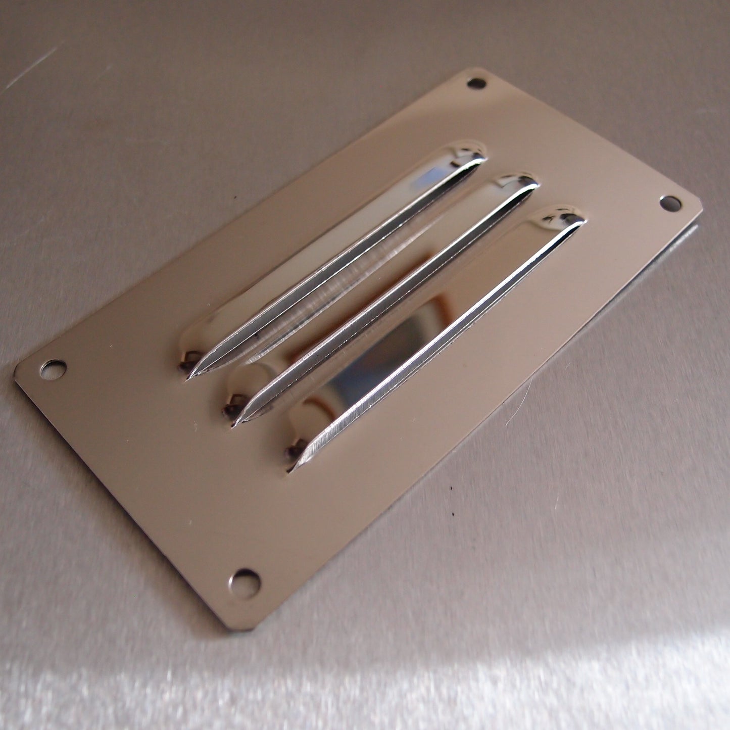 127mm x 66mm Stainless Steel Horizontal Vent SMALL AISI 304