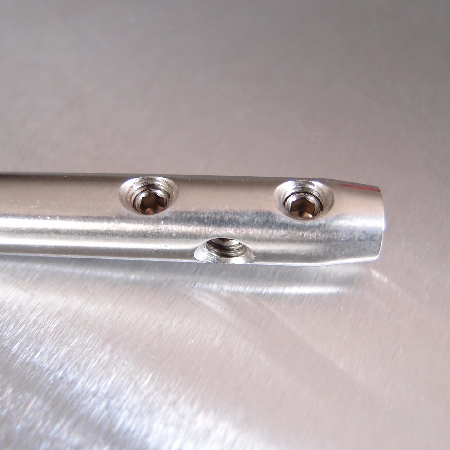 Stainless Steel Swageless Stud Terminal with Internal Thread - AISI 316