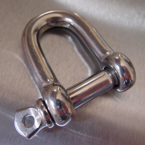 Stainless Steel Dee Shackle - with Screwed Collar Pin AISI 316