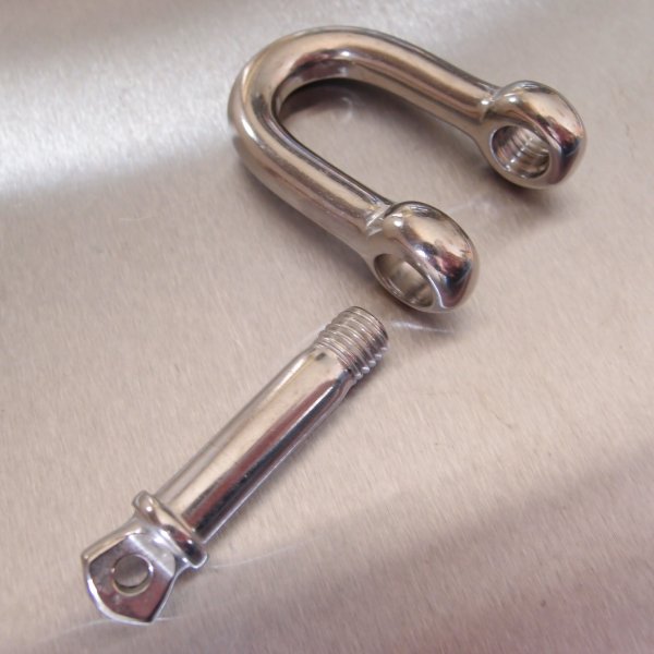 Stainless Steel Dee Shackle - with Screwed Collar Pin AISI 316