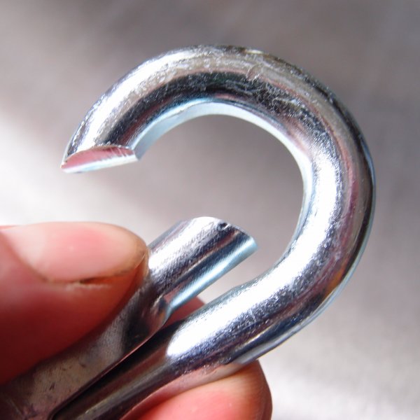 Standard Springhooks to Swivel: Zinc Plated