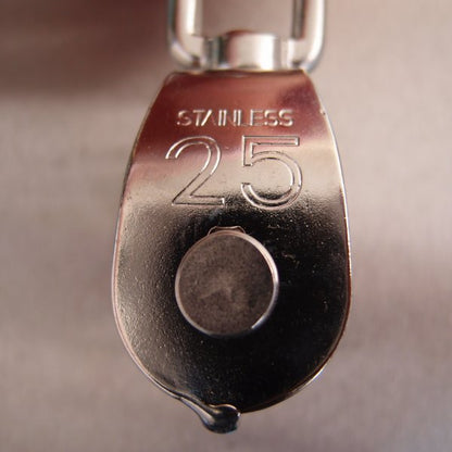 Stainless Steel Double Sheave Blocks with Swivel Oval Eye - AISI 316