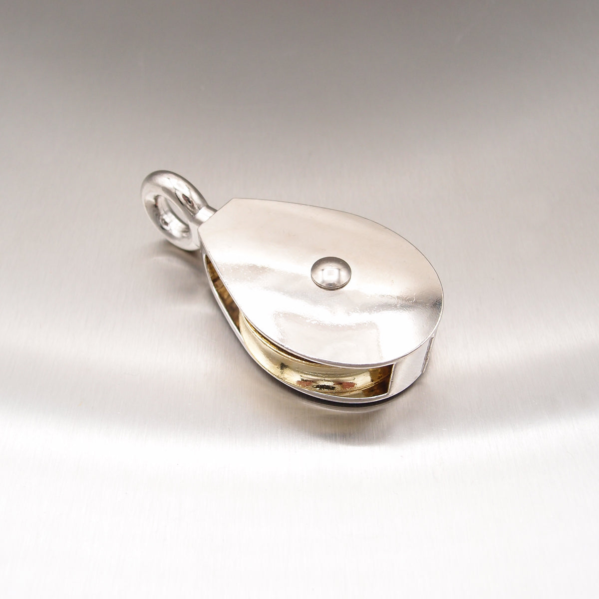 Single Awning Pulley - Die Cast Sheave - Fixed Round Eye - Zinc Plated Steel