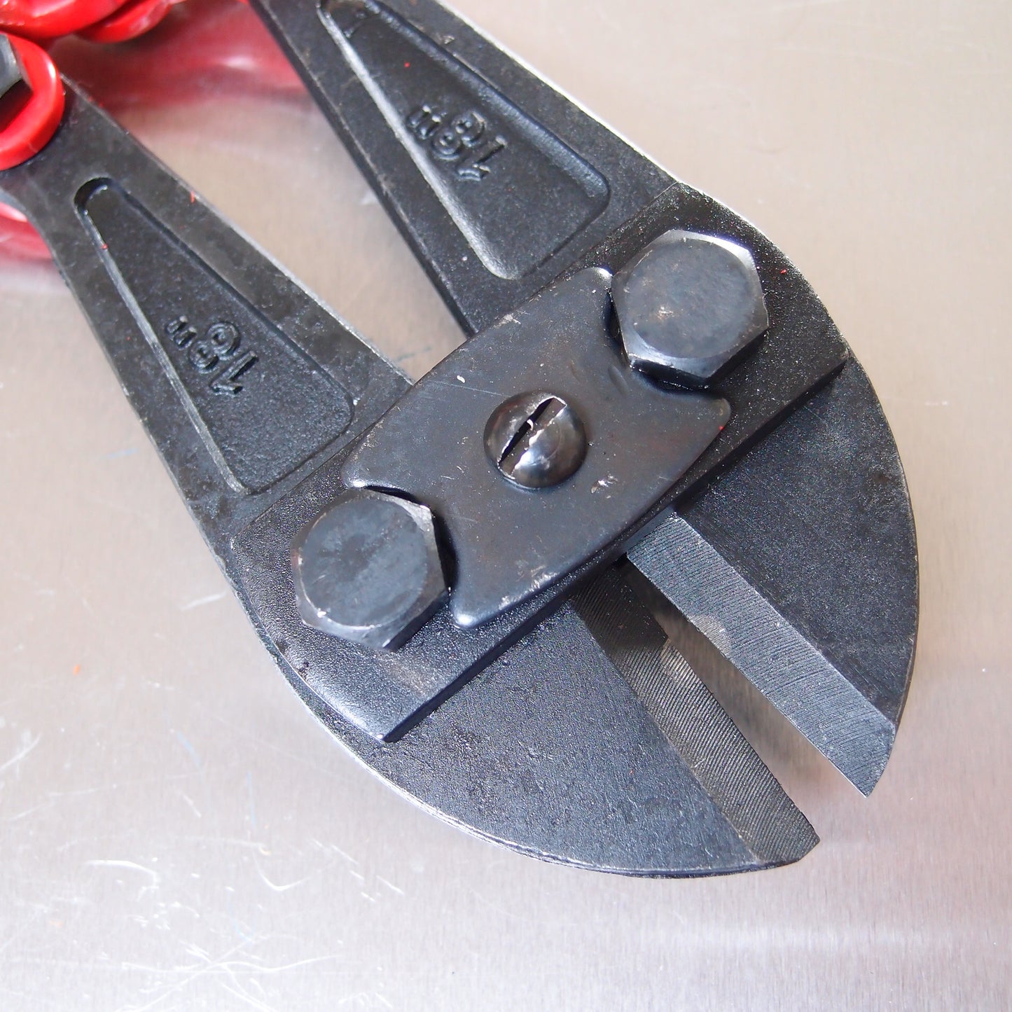 Handheld Chain Bolt Cutter