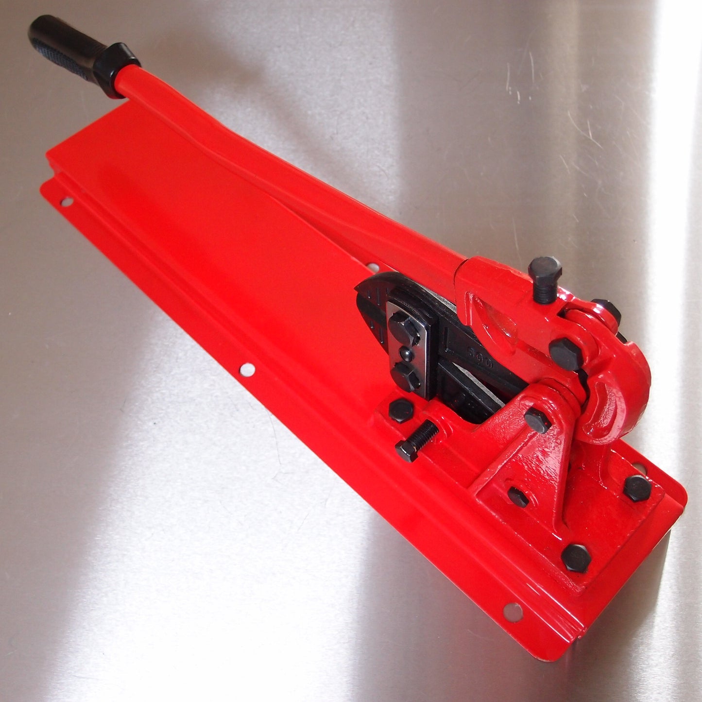Bench Mounted Chain Bolt Cutter