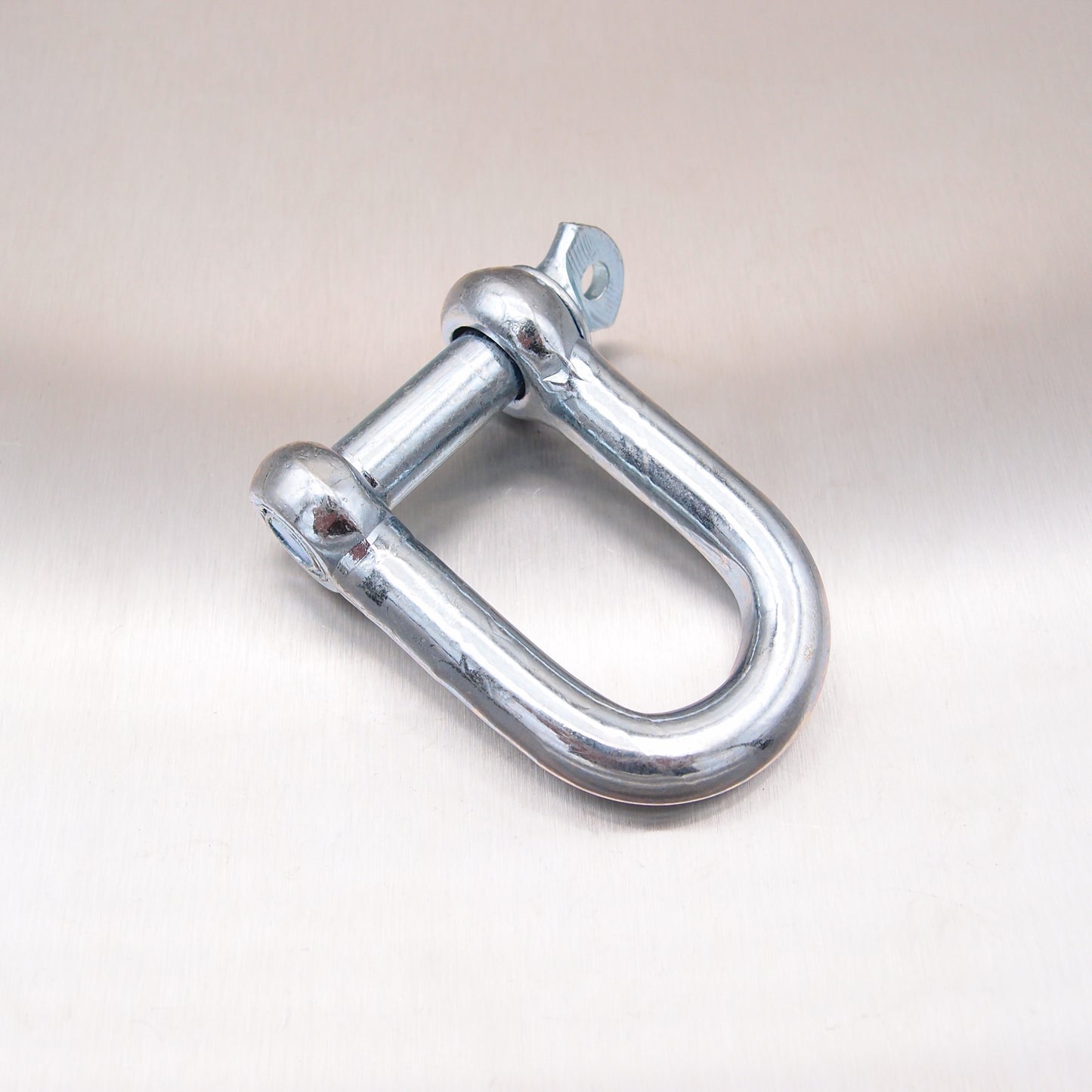 Commercial Dee Shackle: Galvanised with Screwed Collar Pin