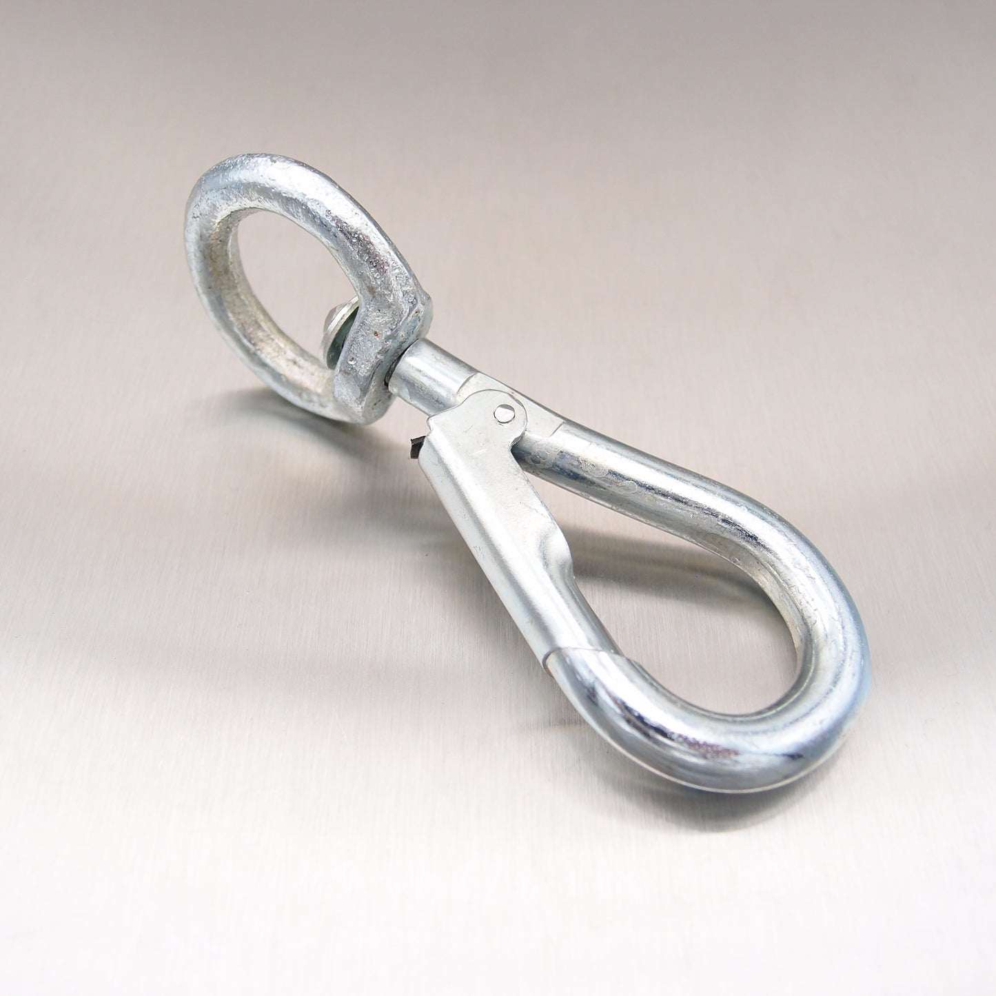 Standard Springhooks to Swivel: Zinc Plated