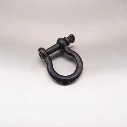 Stay Black Stainless Steel Bow Shackle - with Screwed Collar Pin - AISI 316