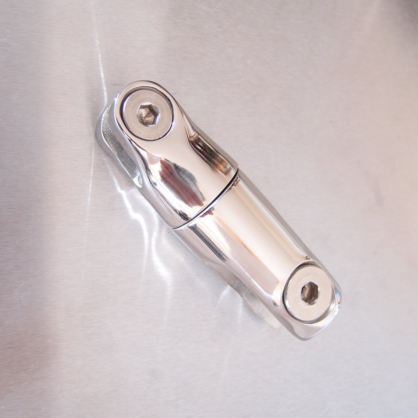 Stainless Steel Single Swivel Anchor Connector AISI 316