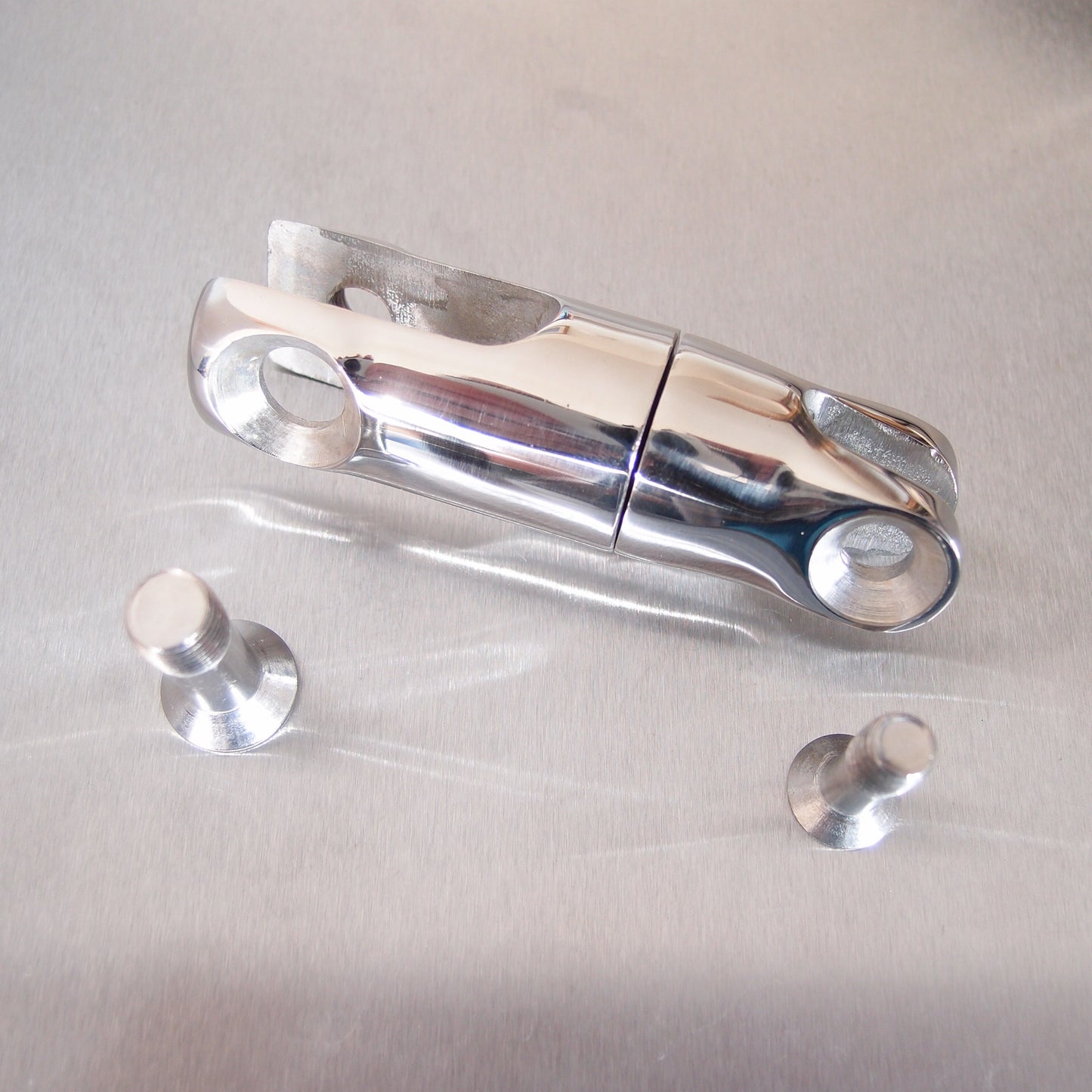 Stainless Steel Single Swivel Anchor Connector AISI 316