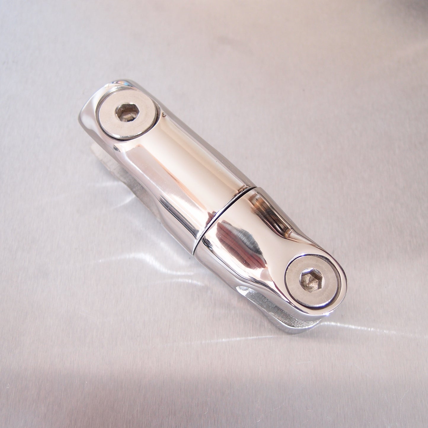 Stainless Steel Single Swivel Anchor Connector AISI 316