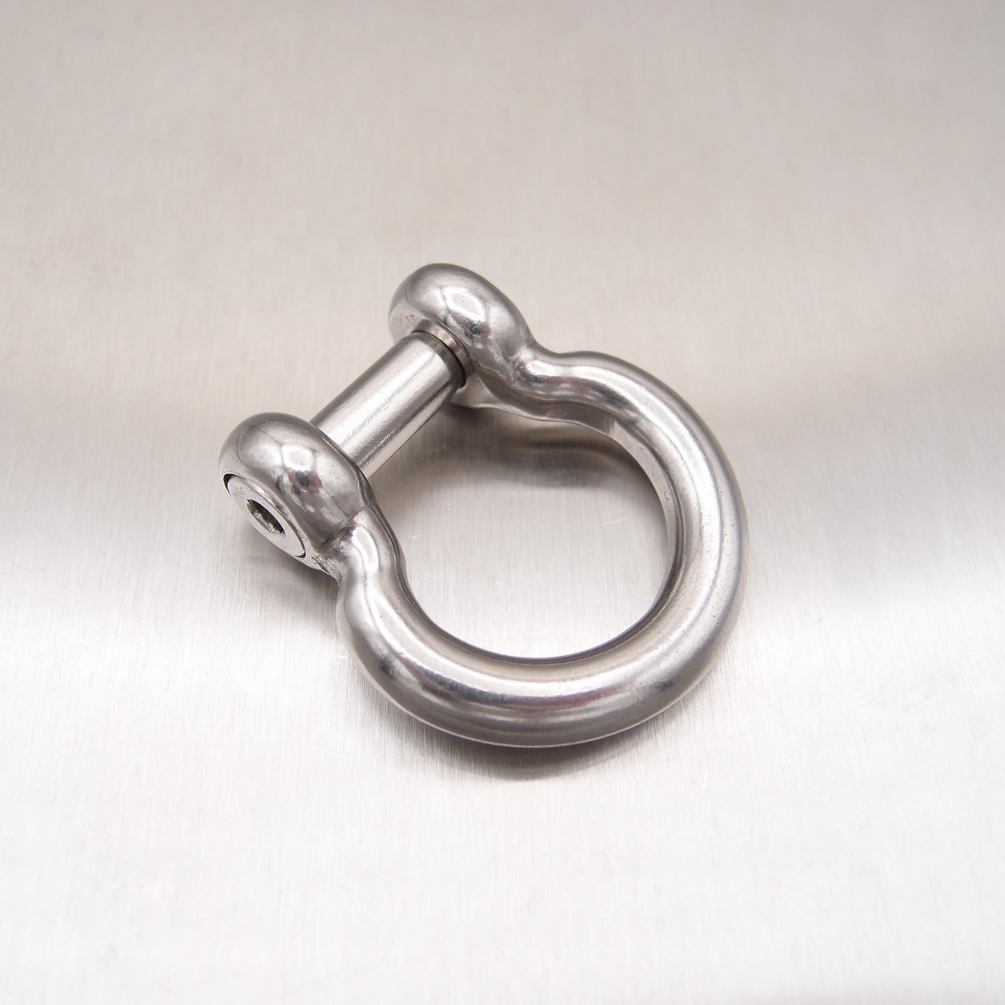 Stainless Steel Bow Shackle - Hexagon Socket Countersunk Pin - AISI 316