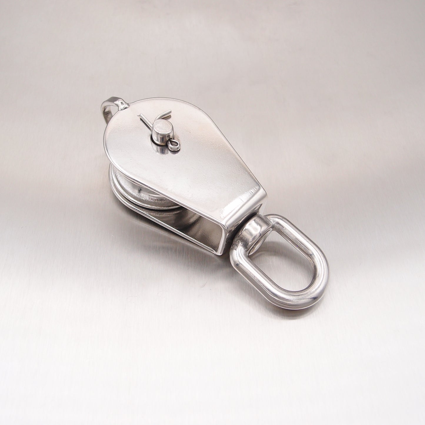 Stainless Steel Single Sheave Blocks with Swivel Oval Eye & Becket - AISI 316