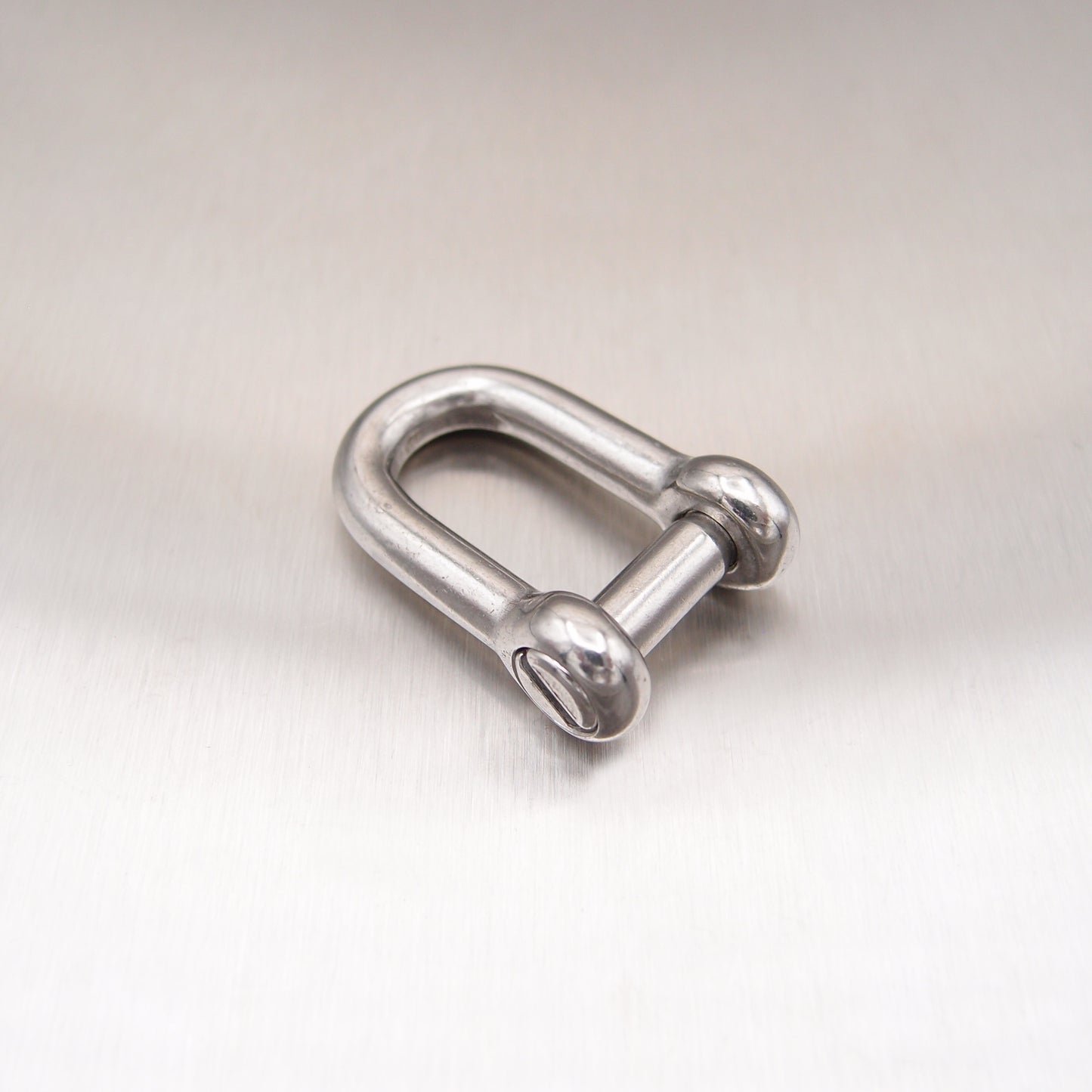 Stainless Steel Dee Shackles - with Countersunk Flush Pin - AISI 316