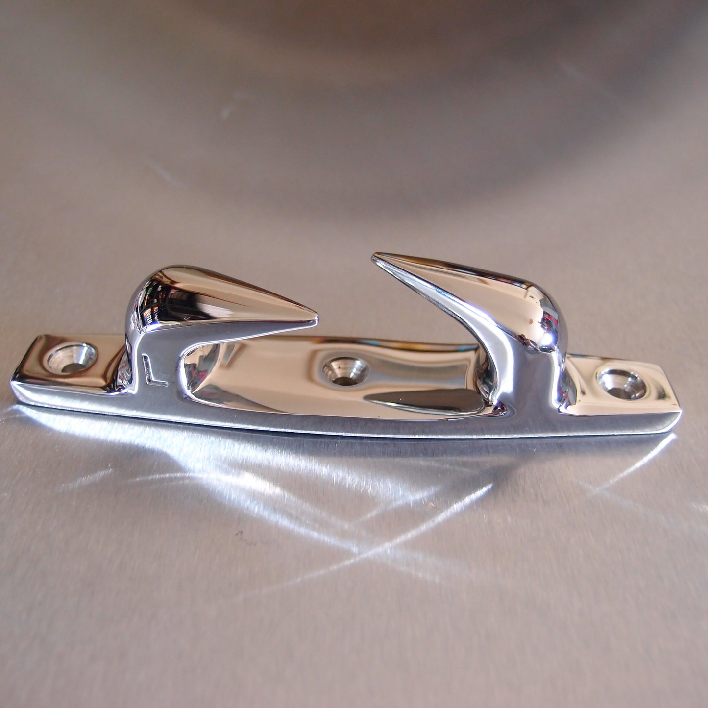 Handed Fairlead / Skene Type Cleat 316 Stainless Steel (Supplied in pairs LH & RH)