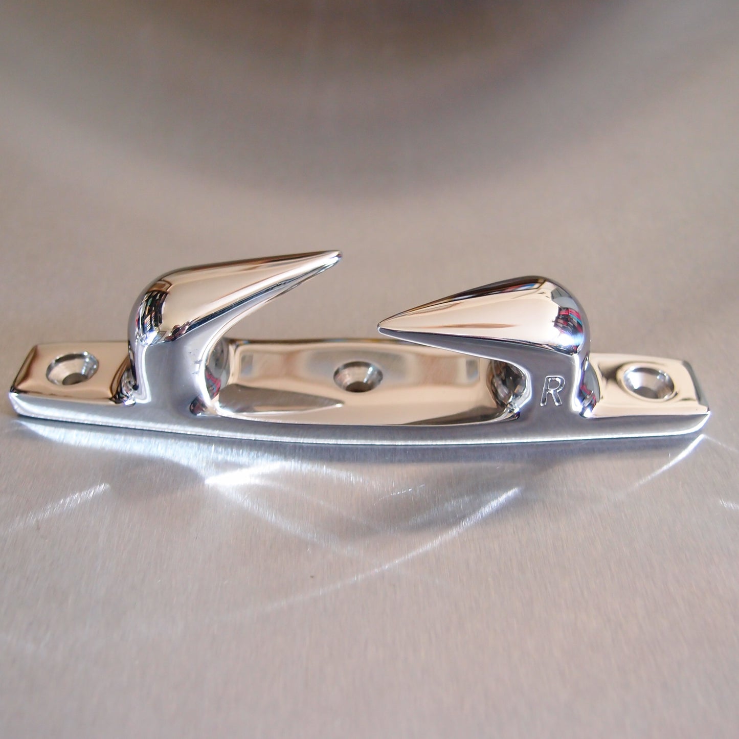 Handed Fairlead / Skene Type Cleat 316 Stainless Steel (Supplied in pairs LH & RH)